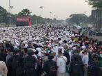 ribuan-simpatisan-habib-rizieq-shihab.jpg