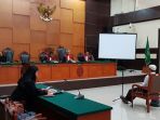 ryan-helmi-terdakwa-pembunuh-dr-letty_20180412_203228.jpg