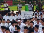 santri-tolak-fadli-zon.jpg