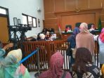 sidang-first-travel_20180305_215112.jpg