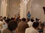 suasana-salat-tarawih-di-masjid-as-shopia.jpg