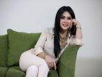 syahrini_20180704_205652.jpg