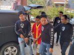 terduga-pelaku-pembuangan-mayat-wanita-di-tepi-sungai-jeneberang.jpg