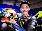 valentino-rossi-helm.jpg