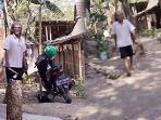 viral-kakek-ngamuk-saat-ditagih-utang.jpg