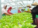 warga-kampung-bebek-kelurahan-kedung-halang-tea.jpg