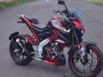 yamaha-xabre1.jpg