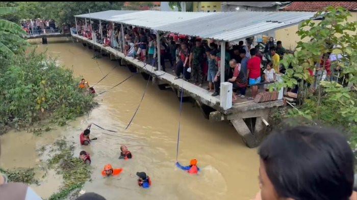 Breaking News, Berenang di Sungai, Bocah 6 Tahun Hanyut ke Kolong Jembatan di Kertajati Majalengka