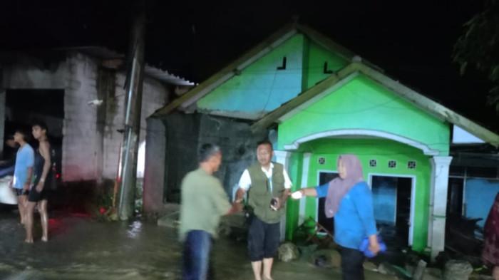 Banjir dan Longsor Menerjang Cisolok Sukabumi, Puluhan Rumah Rusak, Tak Ada Korban Jiwa
