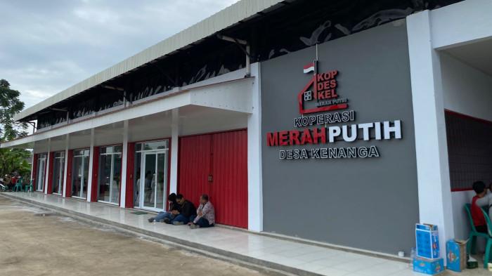 GEDUNG KDKMP - Gedung KDKMP di Desa Kenanga, Kecamatan Sindang, Kabupaten Indramayu, yang telah diresmikan secara serentak oleh Presiden RI, Prabowo Subianto