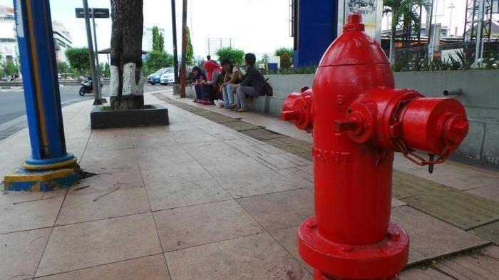 GEGER! Hidran Sambungan Air Pemadam Hilang di Pasar Ciawigebang, Srikandi Gerindra Angkat Bicara