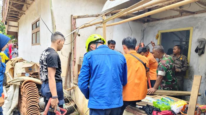 KRONOLOGI Kakek di Majalengka Tewas saat Selamatkan Cucu yang Tercebur Sumur