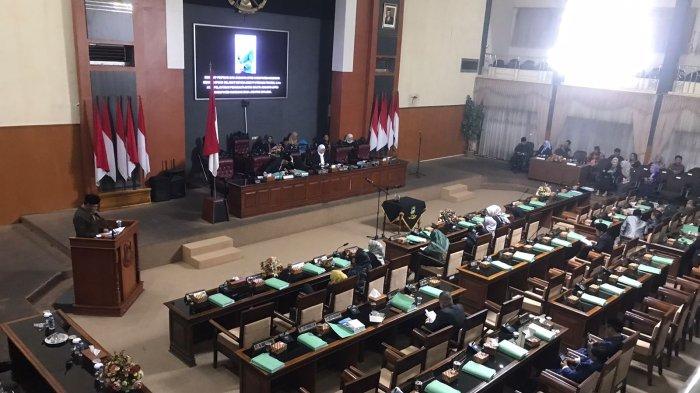 Nindy Putri Nur Pratiwi Resmi Jadi Anggota DPRD Kuningan, Gantikan Almarhum Toto Hartono