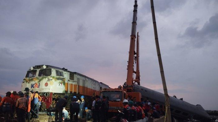 Korban Terakhir Sempat Terpental dan Tertimpa Gerbong KA Baraya, Kini Berhasil Dievakuasi