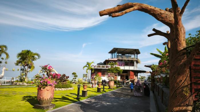 RAGEMAN RESTO DAN COFFEE - Rageman Resto dan Coffee di KuninganVW