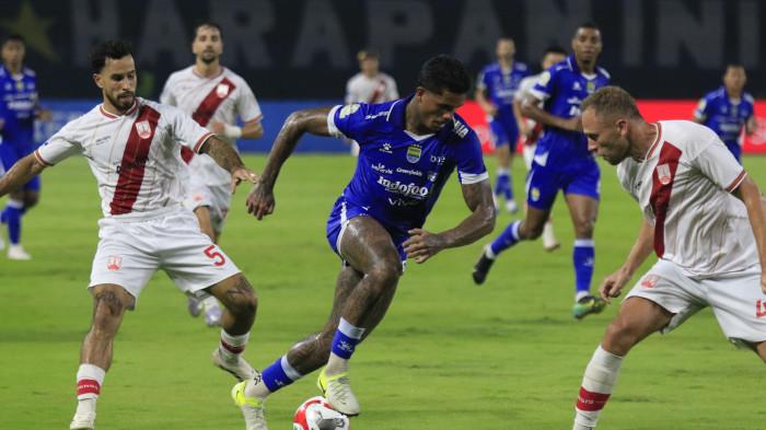 Ramon Tanque Cari Pelampiasan di Laga Persib Bandung Lawan Bali United