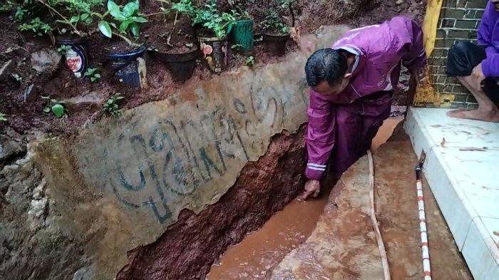 3 Bangunan Rumah Warga Desa Jagara Kuningan Terancam Ambruk Akibat Kemunculan Sumber Air