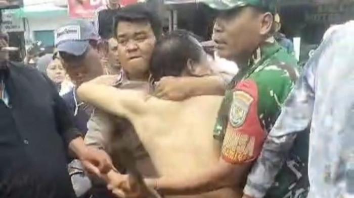 Sempat Terjun ke Sungai Untuk Kabur, Pelaku Curanmor di Pasirjambu Bandung Diamuk Massa