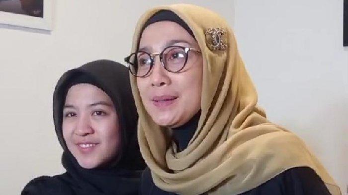 Sosok Ibunda di Mata Desy Ratnasari, Seorang Teman Diskusi yang Muluskan Karirnya