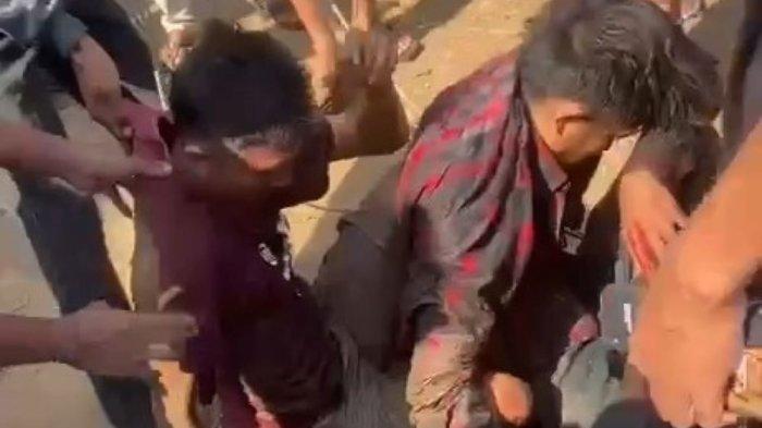 Kepergok Curi Motor, 2 Maling di Majalengka Jadi Bulan-bulanan Warga, Kena Bogem Mentah