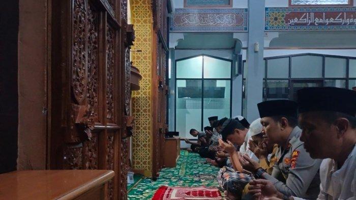 Materi Khutbah Jumat Akhir Awal November 2025: Harta dan Kewajiban yang Ada di Dalamnya