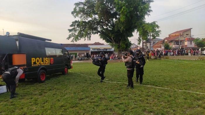 KRONOLOGI Detik-detik,Pria di Majalengka Bawa Bom Datangi Bank Minta Uang Rp 30 Juta, Ini Kata Warga