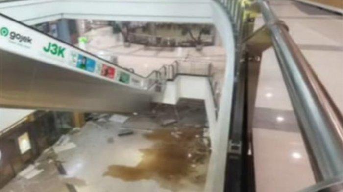 Pengunjung Margo City Mall Depok Lari Berhamburan Sambil Jerit-jerit, Atap Mal Ambruk Bergemuruh