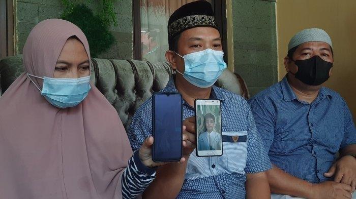 Dengan Kepala yang Terluka Parah, Pemuda Bekasi Kebut Motornya Sebelum Tersungkur, Disangka Maling