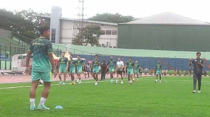 H-2 Lawan Arema FC, Daisuke Sato Absen Latihan Bareng Persib Bandung, Ini Alasannya Kata Raffi Gani