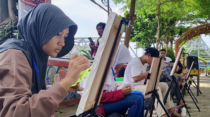 Lomba Lukis di Taman Cimanuk Meriahkan Semarak Peringatan HUT Ke-77 Ri di Indramayu