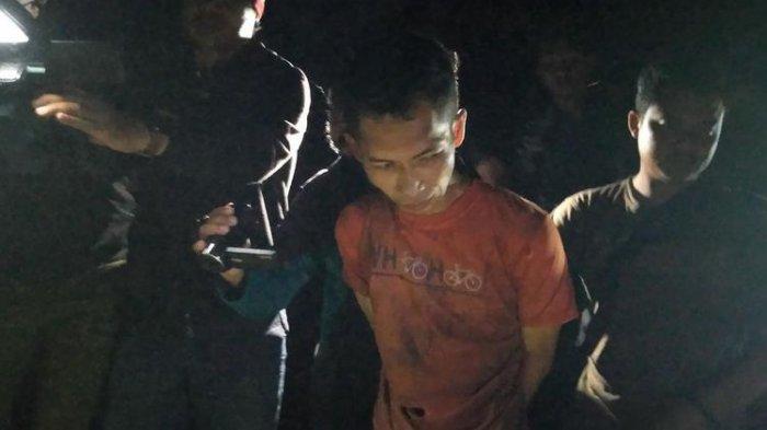 Rekonstruksi: PNS Kemenag Bandung Dimutilasi di Kamar Kontrakan Pelaku di Bandung