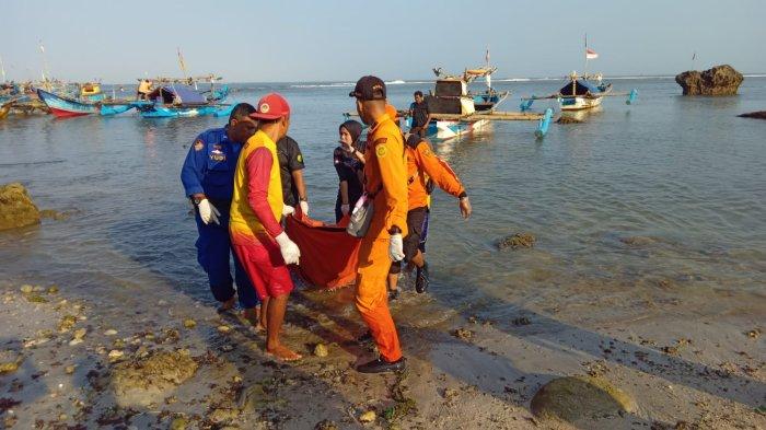 Wisatawan Asal Jaksel Ditemukan Meninggal, Terseret Ombak di Pantai Pasir Putih Pangumbahan Sukabumi