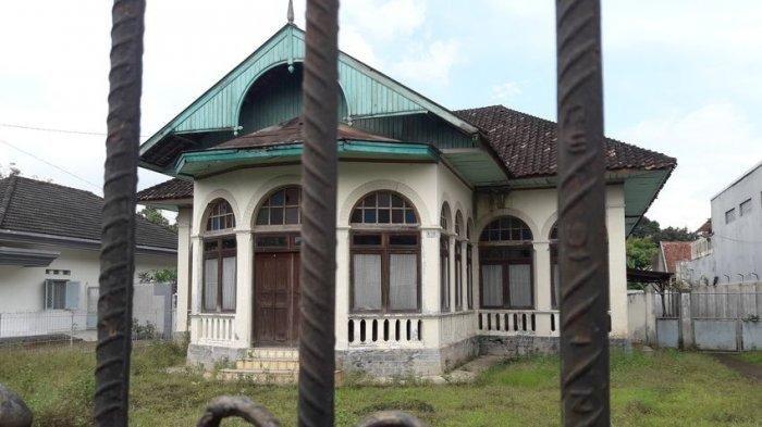 Keok di PTUN Bandung, Bupati Sumedang Diminta Cabut Status Cagar Budaya Rumah Antik