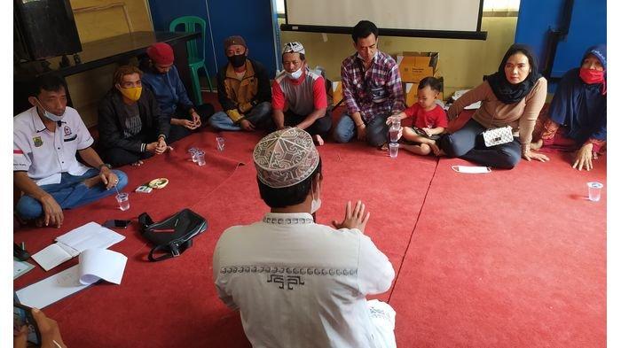 Warga yang Diduga Menganut Aliran Sesat Diimbau untuk Kembalikan Warna Rambut ke Semula