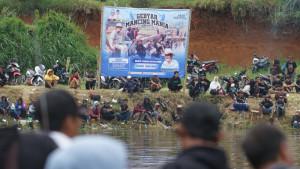 Acara-Mancing-Bersama-yang-digelar-Umuh-MuchtarS.jpg