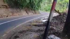 Akses-Jalan-Cibinong-Sindangbarang-tepatnyaA.jpg