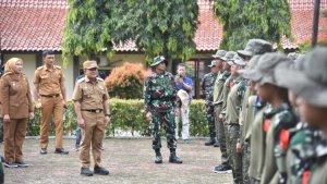 Bupati-Dian-Tinjau.jpg