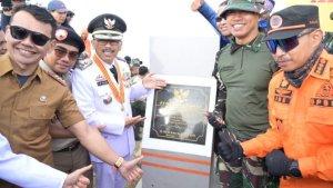 Bupati-dan-Dandim-di-Puncak-Ciremai.jpg