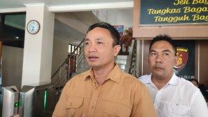 Dirkrimum-Polda-Jabar-Kombes-Pol-Surawan-di-Mapolda-Jabar-1112023.jpg