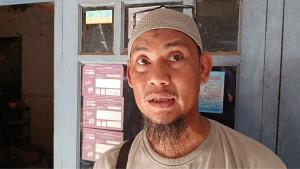 Gunawan-46-warga-Kampung-Kutasirap-Gang-Mulya-Kelurahan-PegambiranS.jpg
