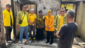 HUT-PARTAI-GOLKAR-Peninjauan-lokasi-rumah-warga-terbakars.jpg