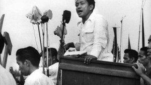 KISAH-DN-Aidit-Dikenal-Pemimpin-Terakhir-PKI-yang-AntogisTernyata-Rajin-Ibadah-Mengaji.jpg