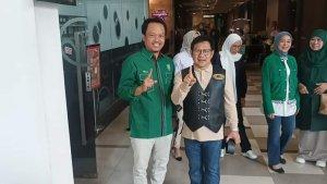 Ketua-DPC-PKB-Indramayu-Amroni-bersama-Ketua-Umum-PKB-Gus-Muhaimin.jpg
