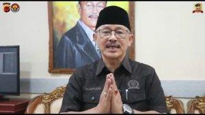 Ketua-DPRD-Indramayu-Syaefudin-beri-apresiasi-ke-Polres-Indramayu.jpg