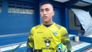 Kiper-Akademi-Persib-Fitrah-Maulana-1.jpg