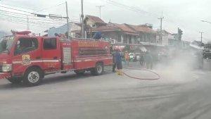 Mobil-Terbakar-Avanza.jpg