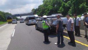 Mobil-travel-yang-alami-kecelakaan-beruntun-di-Tol-Cipularang-2132024-1.jpg