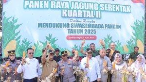Panen-Raya-Jagung-Serentak-Kuartal-II-Tahun-2025SS.jpg