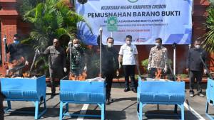 Pemusnahan-Barbuk-Cirebon-9-Oktober.jpg