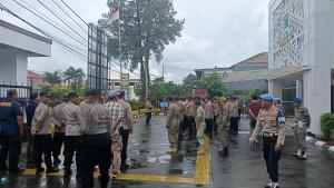 Petugas-Gabungan-Kuningan.jpg
